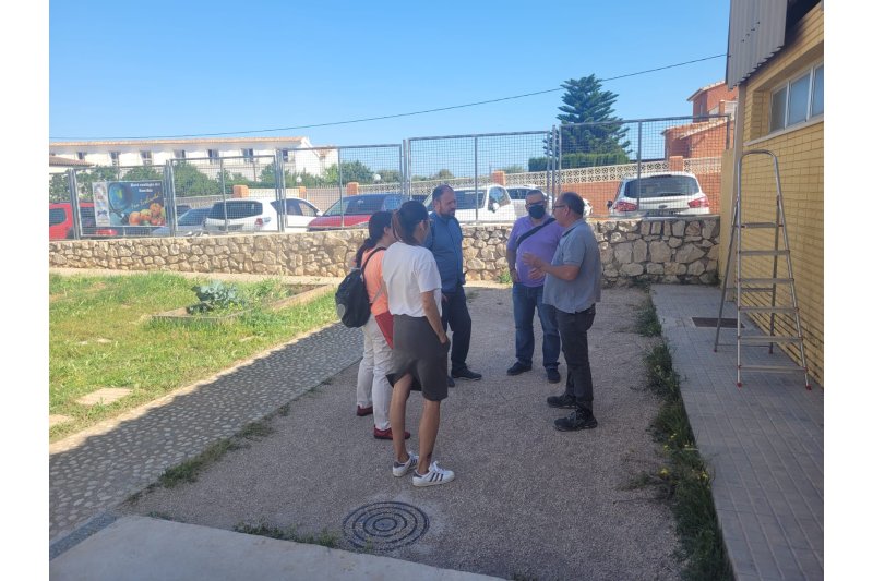 Educación confirma la retirada del techo de fibrocemento del gimnasio del Sanchis Guarner de Ondara el 22 de junio Educación confirma la retirada del techo de fibrocemento del gimnasio del Sanchis Guarner de Ondara el 22 de junio