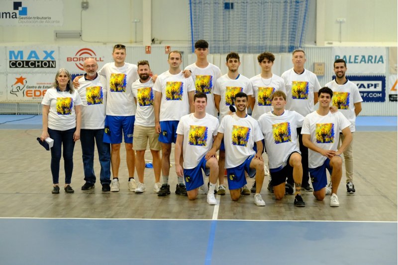 GALERIA DE FOTOS de la clausura de otra gran temporada del Dénia Bàsquet Club y la escuela GALERIA DE FOTOS de la clausura de otra gran temporada del Dénia Bàsquet Club y la escuela