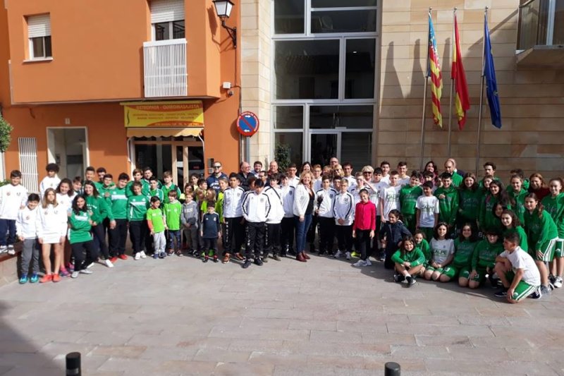 La torxa olímpica dels Mini Jocs de la Marina Alta ja recorre la comarca La torxa olímpica dels Mini Jocs de la Marina Alta ja recorre la comarca