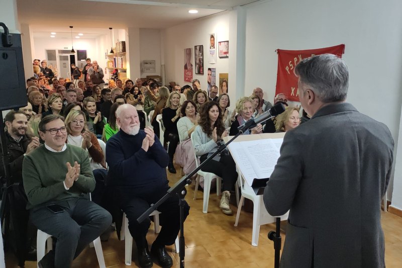 Cinco caras nuevas entre los once primeros puestos en la candidatura socialista que lidera Chulvi en Xàbia  Cinco caras nuevas entre los once primeros puestos en la candidatura socialista que lidera Chulvi en Xàbia