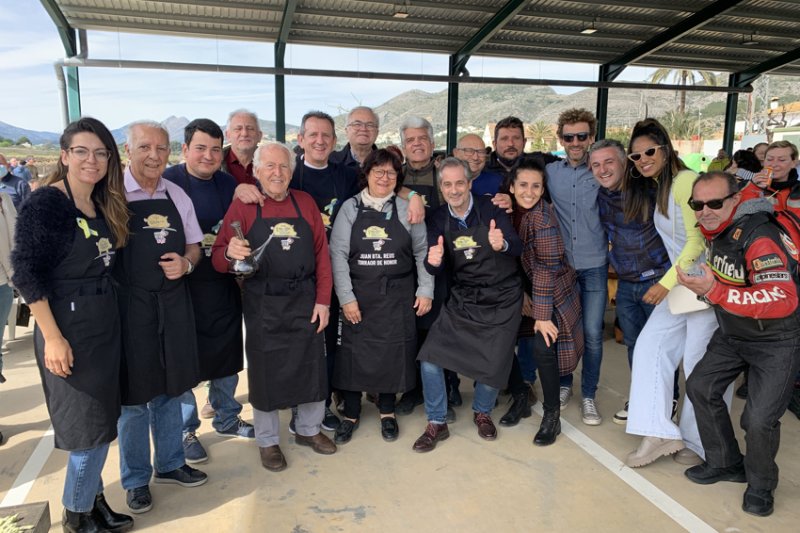 La Feria del Embutido y el Producto Tradicional de la Vall de Pop celebra su edición más participativa y entrañable La Feria del Embutido y el Producto Tradicional de la Vall de Pop celebra su edición más participativa y entrañable