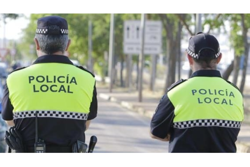 Los sindicatos policiales de Xàbia vinculan el aumento de casi el 50% de los delitos con la precariedad laboral de los agentes Los sindicatos policiales de Xàbia vinculan el aumento de casi el 50% de los delitos con la precariedad laboral de los agentes
