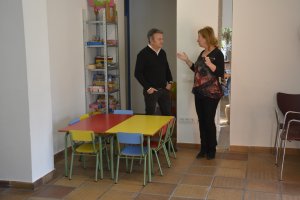 El Cívic Punt del Arenal de Xàbia celebra con una fiesta la apertura de su nueva sede