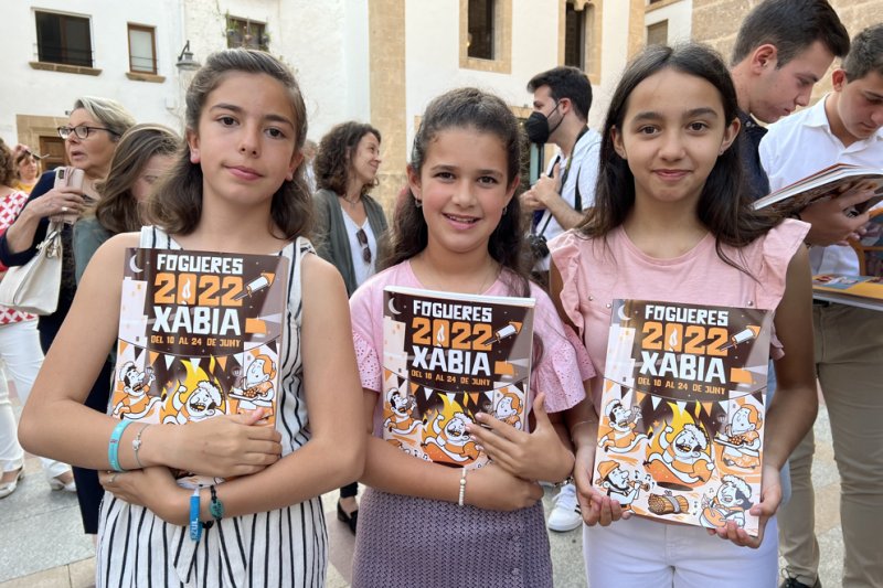 Fogueres presenta les festes especials de 2022 amb protagonisme per a tres quintades Fogueres presenta les festes especials de 2022 amb protagonisme per a tres quintades
