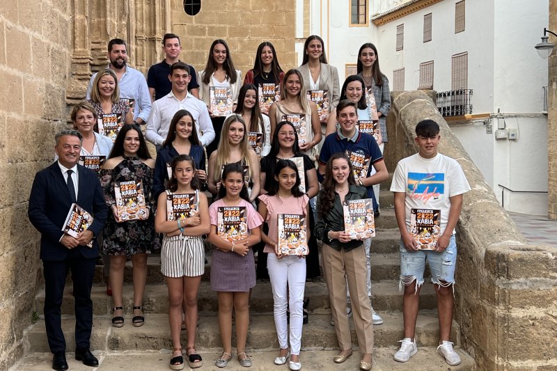 Fogueres presenta les festes especials de 2022 amb protagonisme per a tres quintades Fogueres presenta les festes especials de 2022 amb protagonisme per a tres quintades