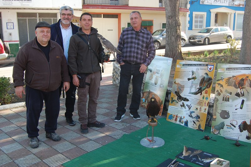 Associacionisme i productes de proximitat es promocionen a la Fira de Comerç de Benidoleig Associacionisme i productes de proximitat es promocionen a la Fira de Comerç de Benidoleig