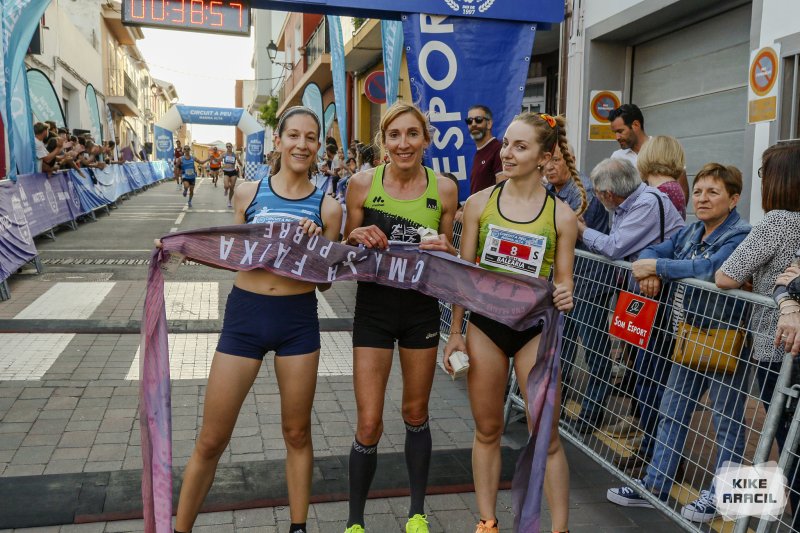 Isabel Ferrer i Moha Rida guanyen a Jesús Pobre i segueixen dominant el Circuit a Peu Marina Alta Isabel Ferrer i Moha Rida guanyen a Jesús Pobre i segueixen dominant el Circuit a Peu Marina Alta