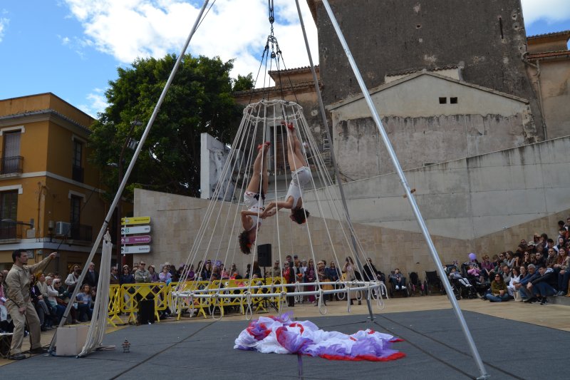 El Dia de la Dona apela a continuar avanzando en el camino de la igualdad e invita a hacer el viaje hacia el empoderamiento femenino El Dia de la Dona apela a continuar avanzando en el camino de la igualdad e invita a hacer el viaje hacia el empoderamiento femenino