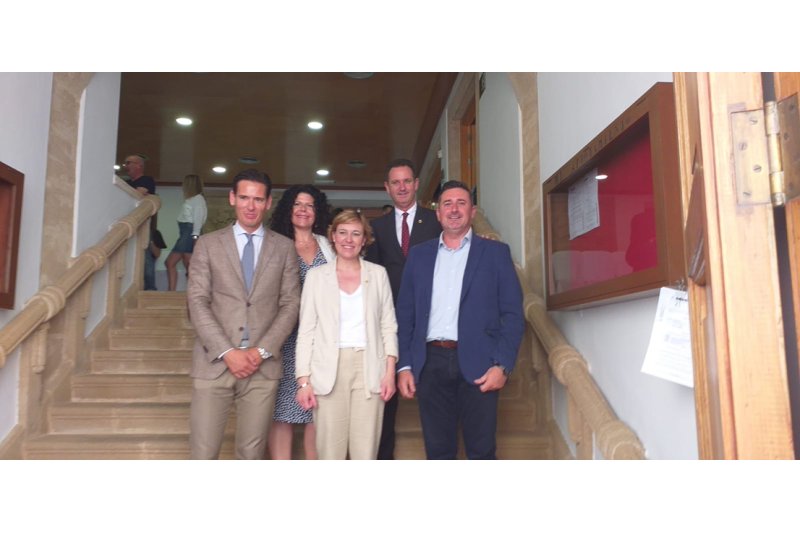 Los concejales del PP de Xàbia donan el 70% de sus retribuciones a Cáritas Los concejales del PP de Xàbia donan el 70% de sus retribuciones a Cáritas