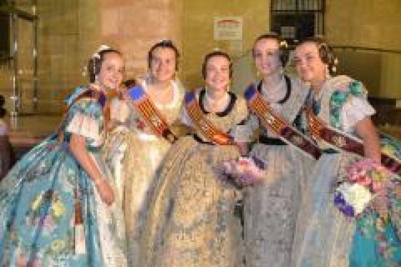 Mar Moncho y Candela Marco son las nuevas Falleras Mayores de Dénia Mar Moncho y Candela Marco son las nuevas Falleras Mayores de Dénia