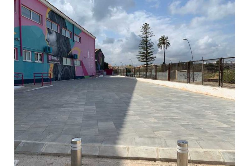 Dénia propone el edificio de Juventud para hacer las vacunaciones masivas Dénia propone el edificio de Juventud para hacer las vacunaciones masivas