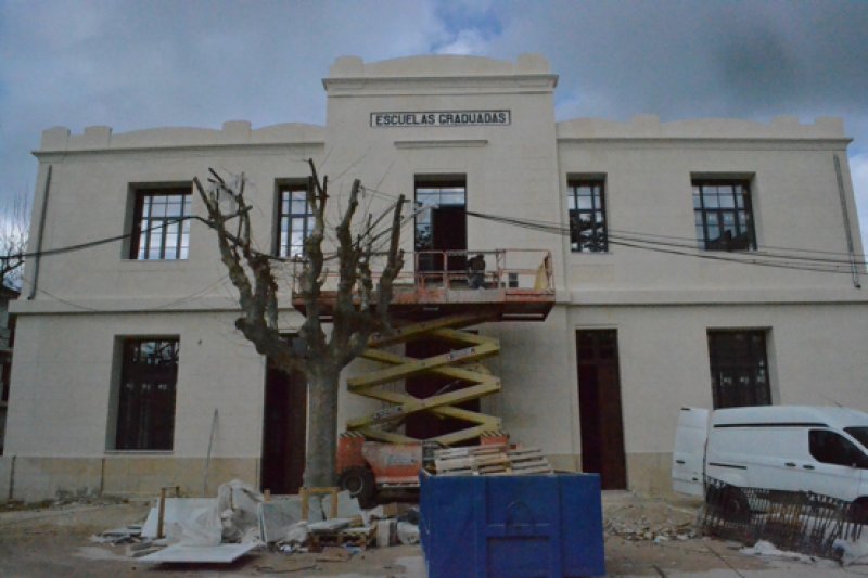 Benissa dispondrá de un nuevo ayuntamiento del siglo XXI a finales de año en las antiguas Escuelas Graduadas  Benissa dispondrá de un nuevo ayuntamiento del siglo XXI a finales de año en las antiguas Escuelas Graduadas