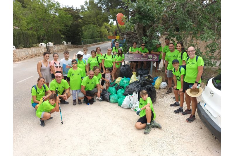 Cerca de una veintena de entidades se suma a la Jornada Mundial de Limpieza que planea Xàbia  Cerca de una veintena de entidades se suma a la Jornada Mundial de Limpieza que planea Xàbia