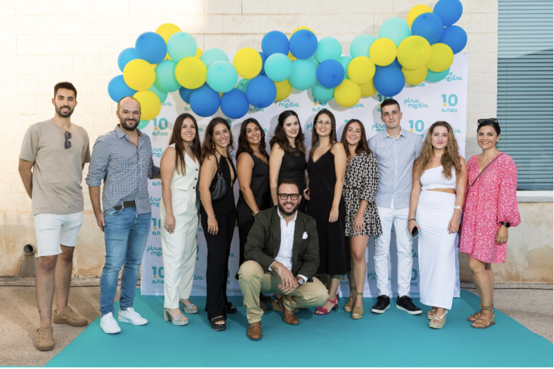 Plus Media, la agencia que cumple una década apostando por la creatividad en Dénia Plus Media, la agencia que cumple una década apostando por la creatividad en Dénia