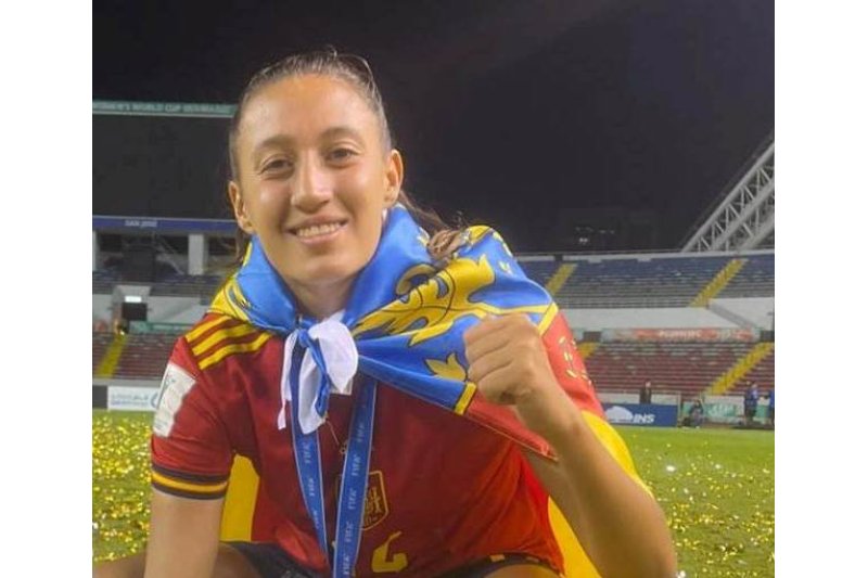 Homenaje en Dénia a Fiamma Benítez por sus logros deportivos  Homenaje en Dénia a Fiamma Benítez por sus logros deportivos