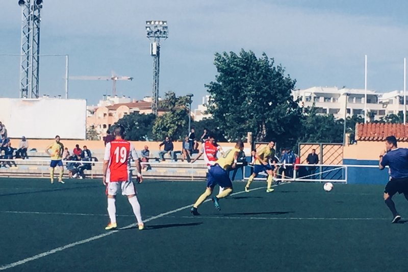 Preferent: El Dénia goleja  al Benigànim i té al seu abast la promoció  Preferent: El Dénia goleja  al Benigànim i té al seu abast la promoció