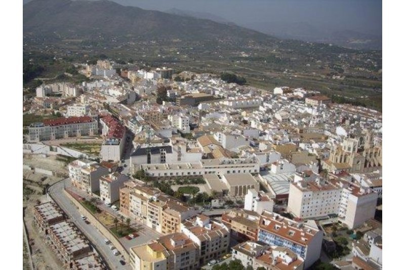 El Ministerio de Fomento adjudica las obras de la variante de Benissa por 21,8 millones de euros El Ministerio de Fomento adjudica las obras de la variante de Benissa por 21,8 millones de euros