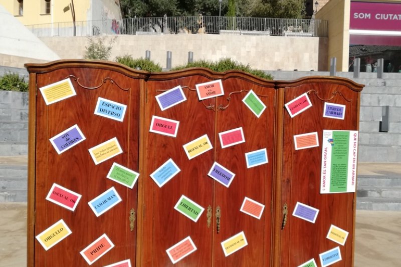 El amor es tan grande que no cabe en un armario, la nueva campaña para visibilizar la diversidad y la inclusión El amor es tan grande que no cabe en un armario, la nueva campaña para visibilizar la diversidad y la inclusión