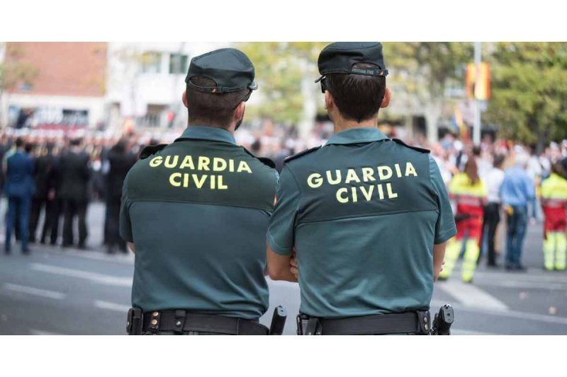 Un detenido por robar en vehículos de la comarca Un detenido por robar en vehículos de la comarca