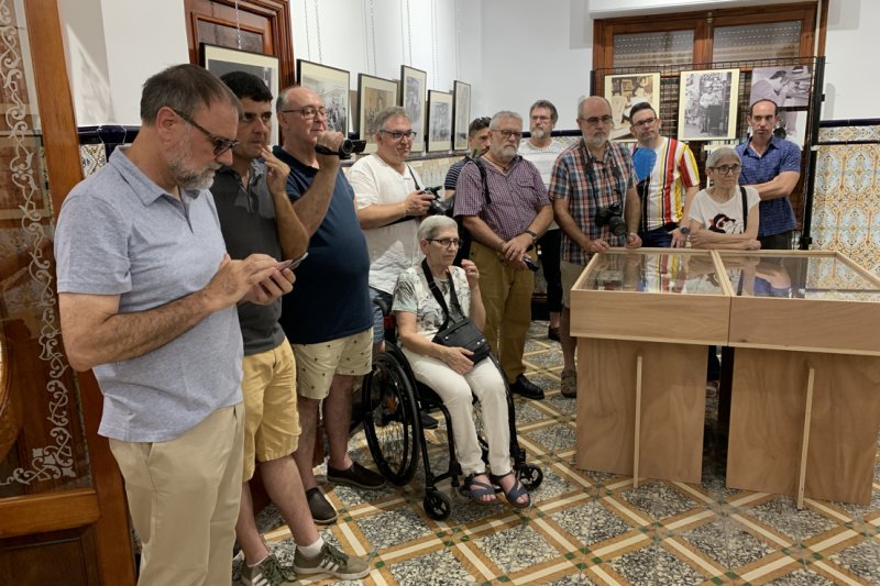 La asociación Els Pòrxens de Pedreguer dedica la muestra de Fiestas al comercio del siglo pasado La asociación Els Pòrxens de Pedreguer dedica la muestra de Fiestas al comercio del siglo pasado