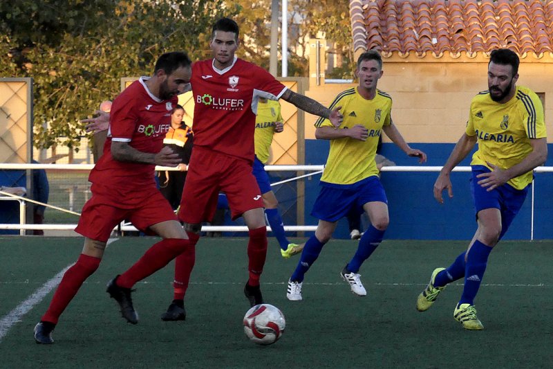 Preferent: El Dénia trau profit d'una mala vesprada del porter pegolí (4-3)  Preferent: El Dénia trau profit d'una mala vesprada del porter pegolí (4-3)