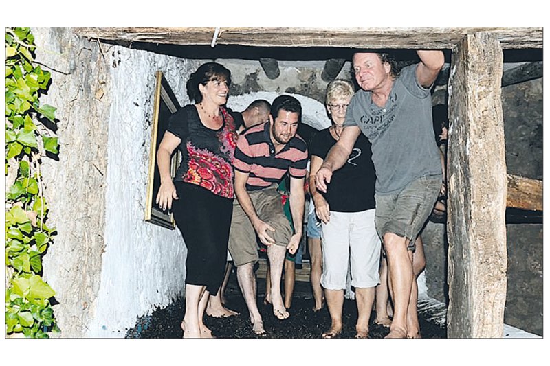 Los empresarios turísticos de la Vall de Pop celebran el Mes de la Vendimia y Gastronomía Los empresarios turísticos de la Vall de Pop celebran el Mes de la Vendimia y Gastronomía