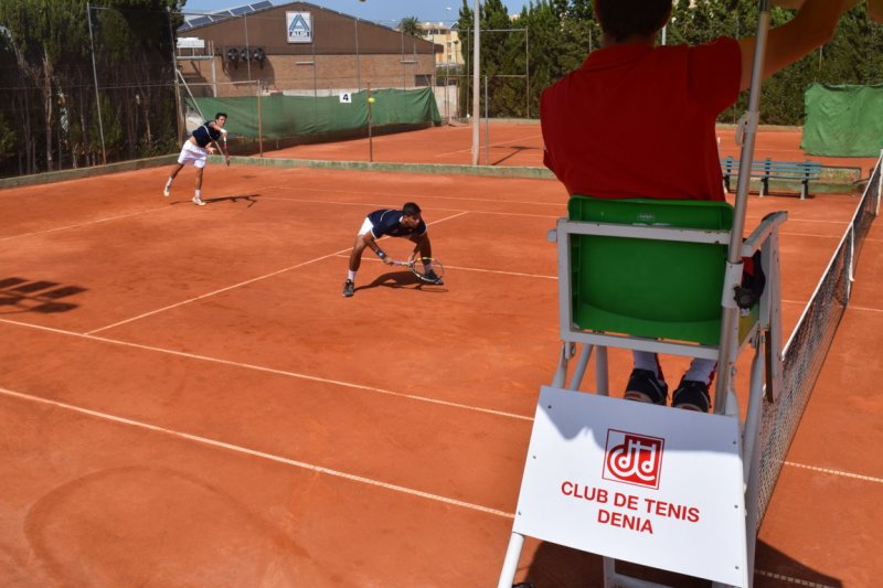 Tenis: Los jugadores de la comarca Sergi Pérez y Marc Giner caen ante los favoritos en el Orysol Tenis: Los jugadores de la comarca Sergi Pérez y Marc Giner caen ante los favoritos en el Orysol