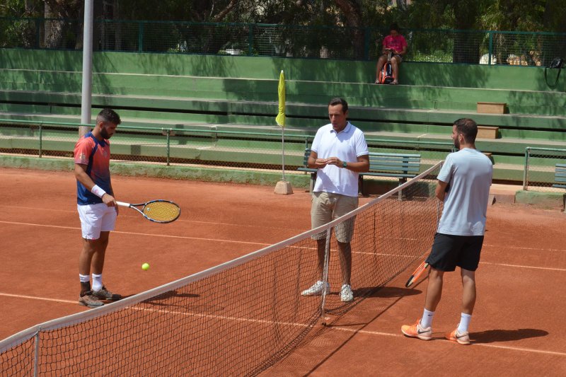 Tenis: Los jugadores de la comarca Sergi Pérez y Marc Giner caen ante los favoritos en el Orysol Tenis: Los jugadores de la comarca Sergi Pérez y Marc Giner caen ante los favoritos en el Orysol
