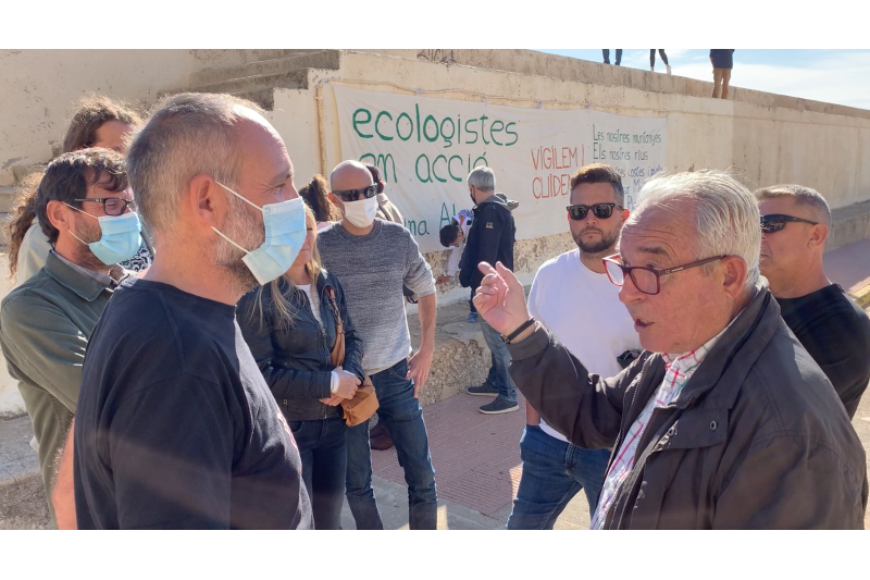 Pescadores y ecologistas de Xàbia liman asperezas tras meses de desencuentros y controversias Pescadores y ecologistas de Xàbia liman asperezas tras meses de desencuentros y controversias