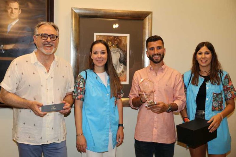 José Luis Gayà, pregoner de les festes de Pedreguer: “Hem senc orgullós de portar el nom del meu poble per tot arreu”    José Luis Gayà, pregoner de les festes de Pedreguer: “Hem senc orgullós de portar el nom del meu poble per tot arreu”