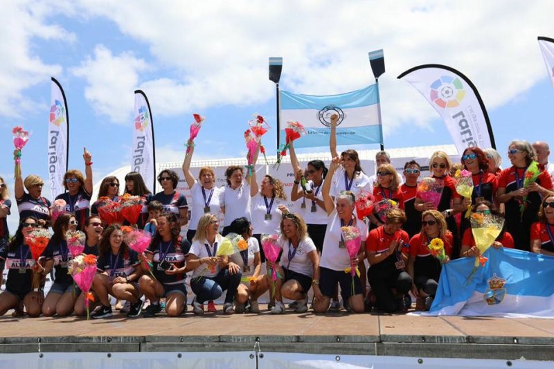 El Club Rem Marina de Dénia, campió d'Espanya El Club Rem Marina de Dénia, campió d'Espanya