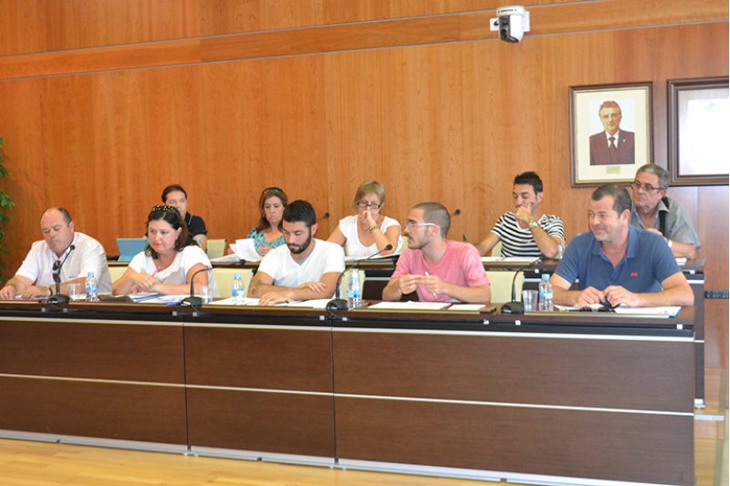 El PSPV de Calp exige la dimisión del alcalde por la sentencia del Tribunal Supremo de readmisión de trabajadores El PSPV de Calp exige la dimisión del alcalde por la sentencia del Tribunal Supremo de readmisión de trabajadores