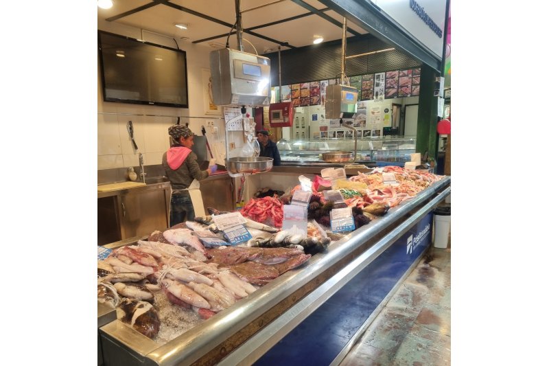 Sabors de la Mar pone en valor el producto de la pesca en el Mercat Municipal de Xàbia  Sabors de la Mar pone en valor el producto de la pesca en el Mercat Municipal de Xàbia