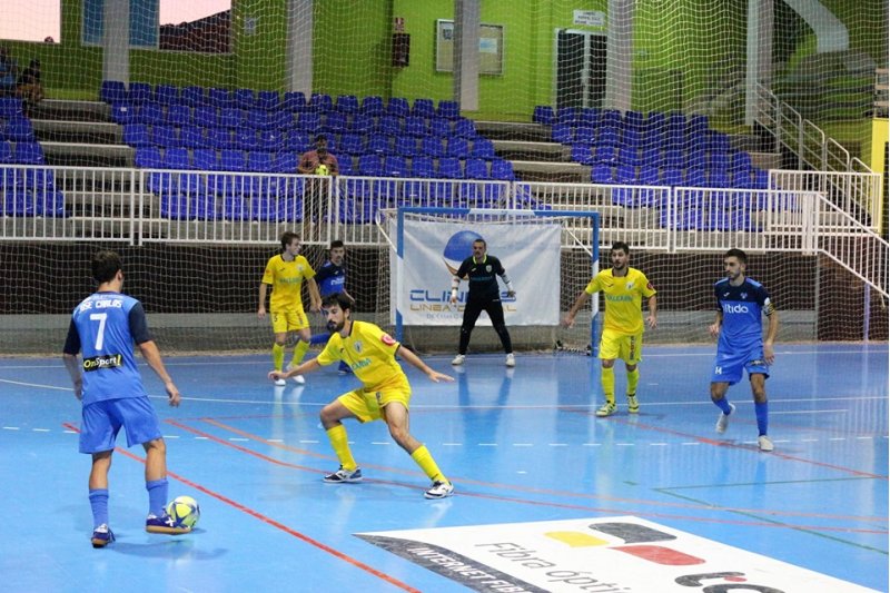 Fútbol Sala: El Mar Dénia cierra la pretemporada con la presentación de su plantilla y el último amistoso Fútbol Sala: El Mar Dénia cierra la pretemporada con la presentación de su plantilla y el último amistoso