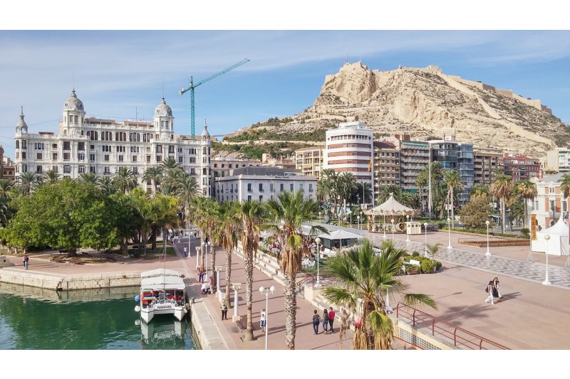 Alicante consigue subir en 5 puntos las ocupaciones de enero a septiembre Alicante consigue subir en 5 puntos las ocupaciones de enero a septiembre