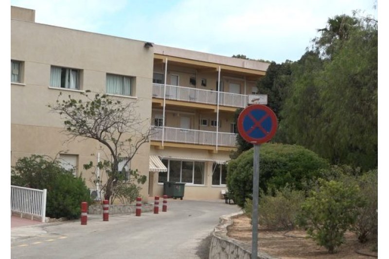 Las enfermeras de la residencia mantienen la huelga y aclaran que no se han aceptado sus reivindicaciones Las enfermeras de la residencia mantienen la huelga y aclaran que no se han aceptado sus reivindicaciones