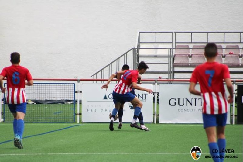 La directiva del CD Jávea dimite por falta de apoyo económico  La directiva del CD Jávea dimite por falta de apoyo económico