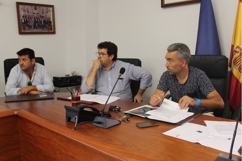 Empieza la última fase de alcantarillado de la urbanización Valle del Portet en Poble Nou Empieza la última fase de alcantarillado de la urbanización Valle del Portet en Poble Nou