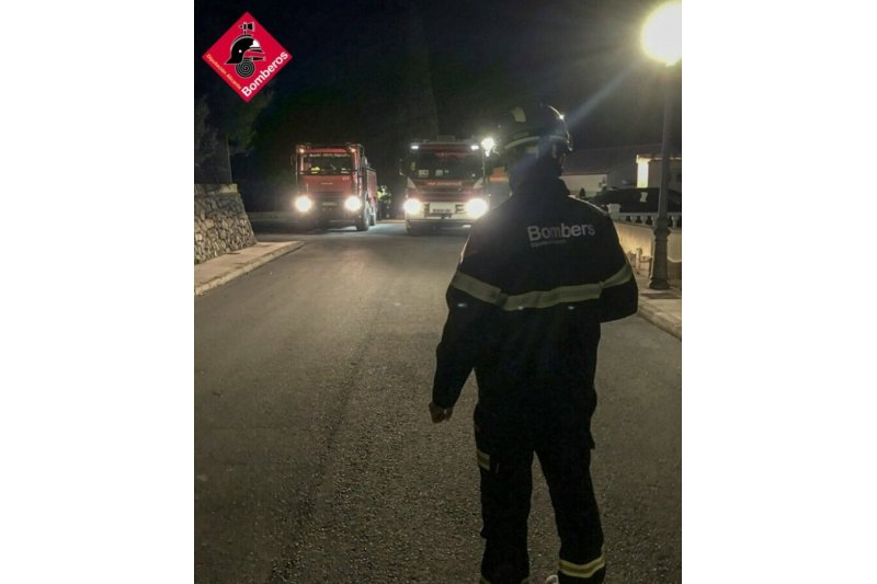 Controlado un incendio en Parcent Controlado un incendio en Parcent