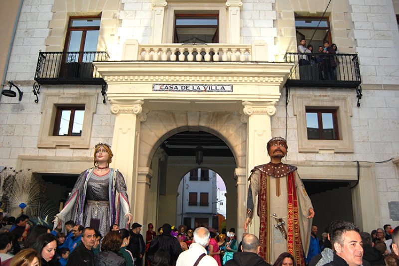 El pregó del cuiner Jordi Morera en clau gastronòmica fa bullir l’ambient en el preàmbul del carnestoltes pegolí El pregó del cuiner Jordi Morera en clau gastronòmica fa bullir l’ambient en el preàmbul del carnestoltes pegolí