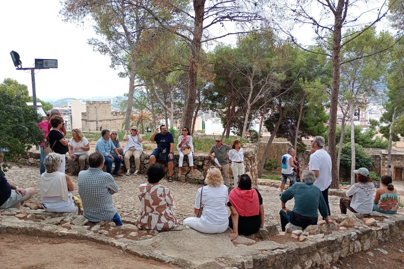 Descubrir la historia y el patrimonio con motivo del 9 d’Octubre Descubrir la historia y el patrimonio con motivo del 9 d’Octubre