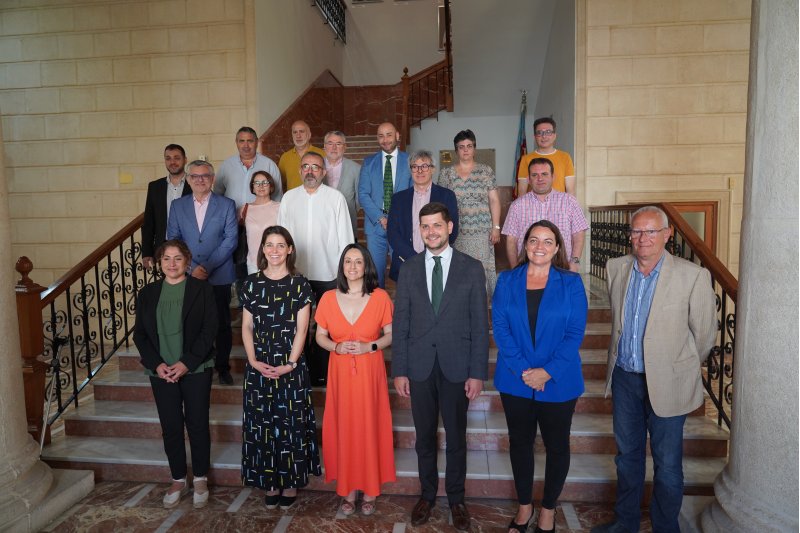 La consellera Torró anuncia que el tranvía entre Dénia y Gandía tendrá 12 paradas y costará más de 200 millones La consellera Torró anuncia que el tranvía entre Dénia y Gandía tendrá 12 paradas y costará más de 200 millones