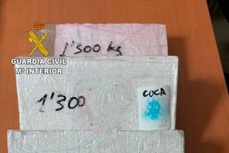 Detienen en Badajoz a un vecino de Dénia cuando transportaba cocaína en un camión  Detienen en Badajoz a un vecino de Dénia cuando transportaba cocaína en un camión