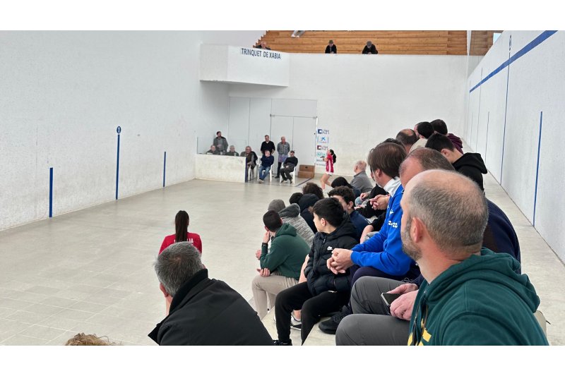 La campaña Dona i Esport de Xàbia reconoce a cuatro mujeres y al equipo femenino de remo del CN Jávea La campaña Dona i Esport de Xàbia reconoce a cuatro mujeres y al equipo femenino de remo del CN Jávea