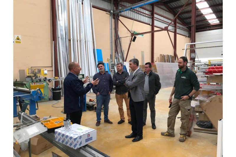 El conseller d’Economia visita les obres de modernització del polígon industrial de Benissa El conseller d’Economia visita les obres de modernització del polígon industrial de Benissa