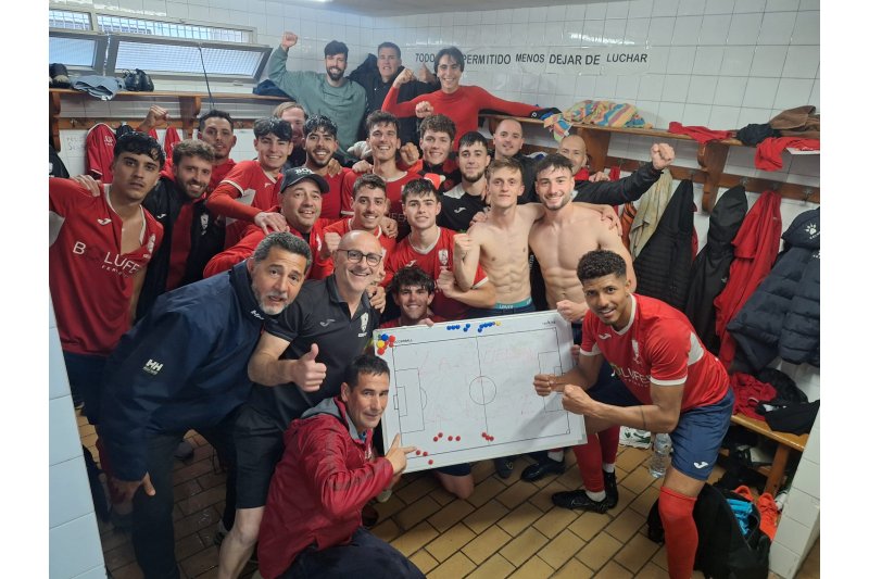 Primera FFCV: El Pego remonta en el minuto 96 y da un paso de gigante para la salvación Primera FFCV: El Pego remonta en el minuto 96 y da un paso de gigante para la salvación