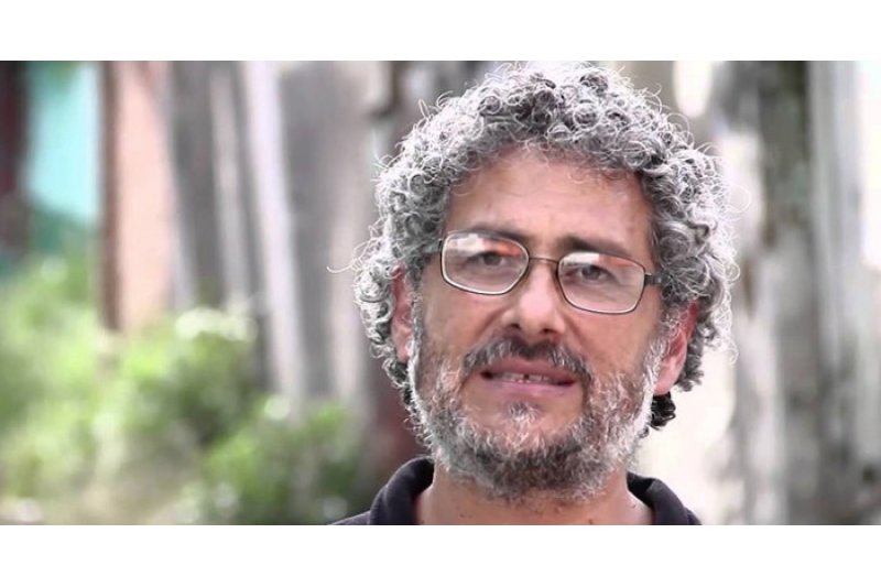 L’analista mexicà Gustavo Castro intervé a una xerrada de l’Ateneu Popular de Pedreguer L’analista mexicà Gustavo Castro intervé a una xerrada de l’Ateneu Popular de Pedreguer