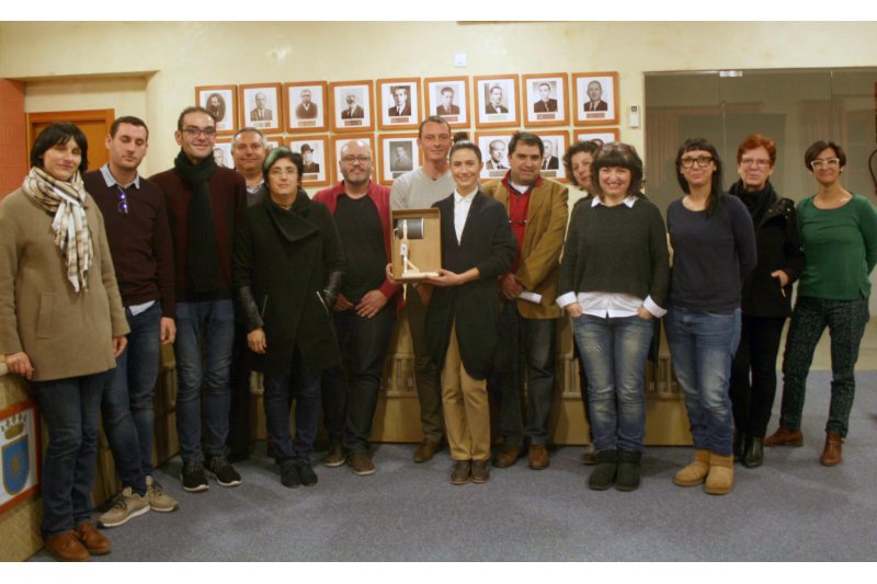 Una empresa que crea llums amb material reciclat representarà el municipi a la II Trobada d’Emprenedors d’Innpulso Una empresa que crea llums amb material reciclat representarà el municipi a la II Trobada d’Emprenedors d’Innpulso
