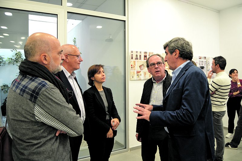 Mujeres, madres y arquitectas Mujeres, madres y arquitectas