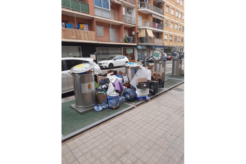 El equipo de gobierno de Dénia prevé adjudicar el nuevo contrato de las basuras en octubre El equipo de gobierno de Dénia prevé adjudicar el nuevo contrato de las basuras en octubre